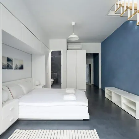 Apartamento Newly Designed Modern Smart Duplex! #143 Istambul