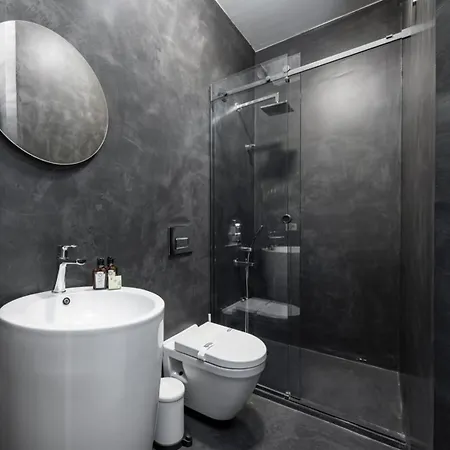 Newly Designed Modern Smart Duplex! #143 Апартаменты